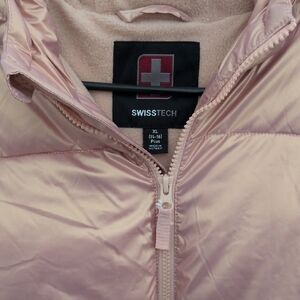 Swiss Tech Girls Light Pink Puffer Jacket XL